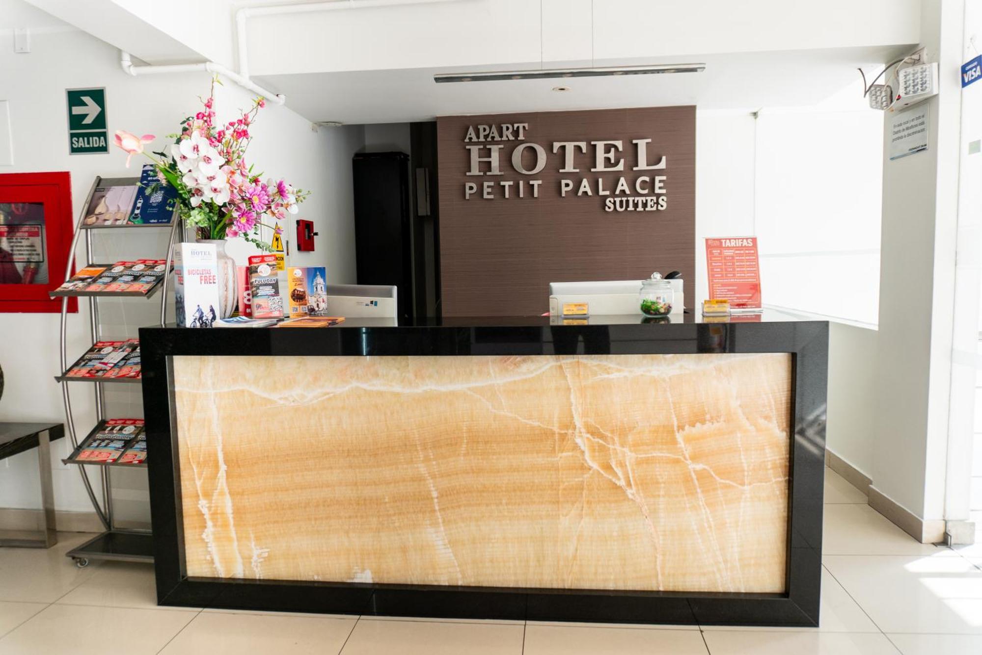 Apart Hotel Petit Palace Suites Lima Buitenkant foto