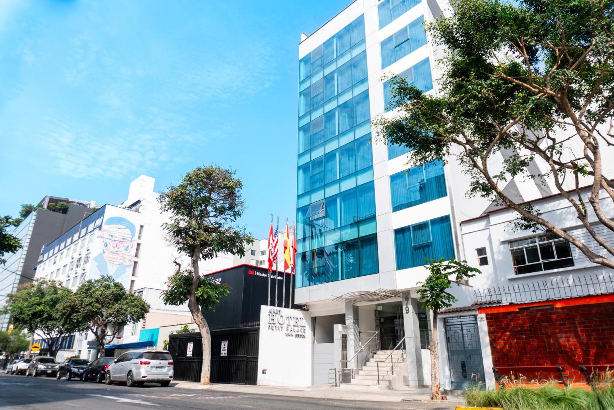 Apart Hotel Petit Palace Suites Lima Buitenkant foto