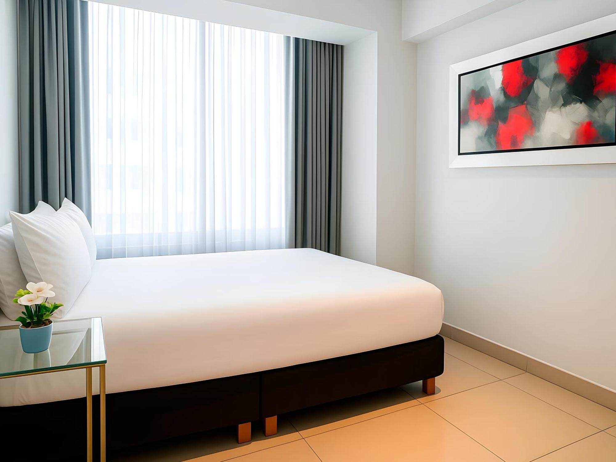 Apart Hotel Petit Palace Suites Lima Buitenkant foto