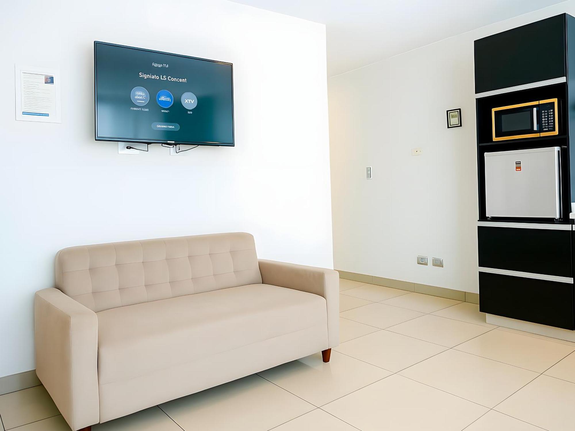Apart Hotel Petit Palace Suites Lima Buitenkant foto