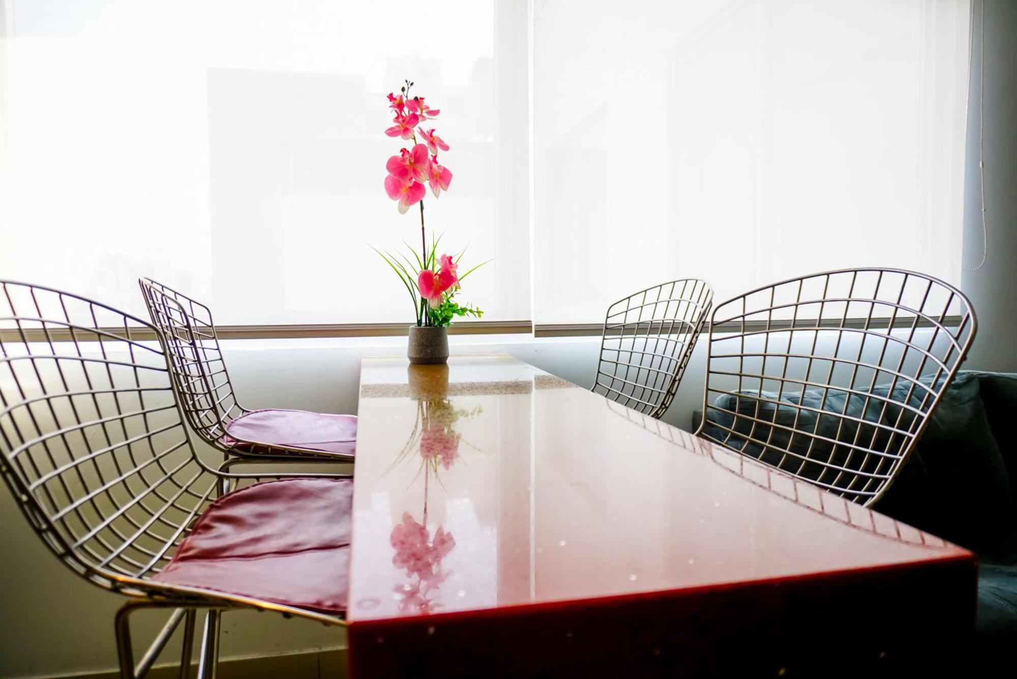 Apart Hotel Petit Palace Suites Lima Buitenkant foto